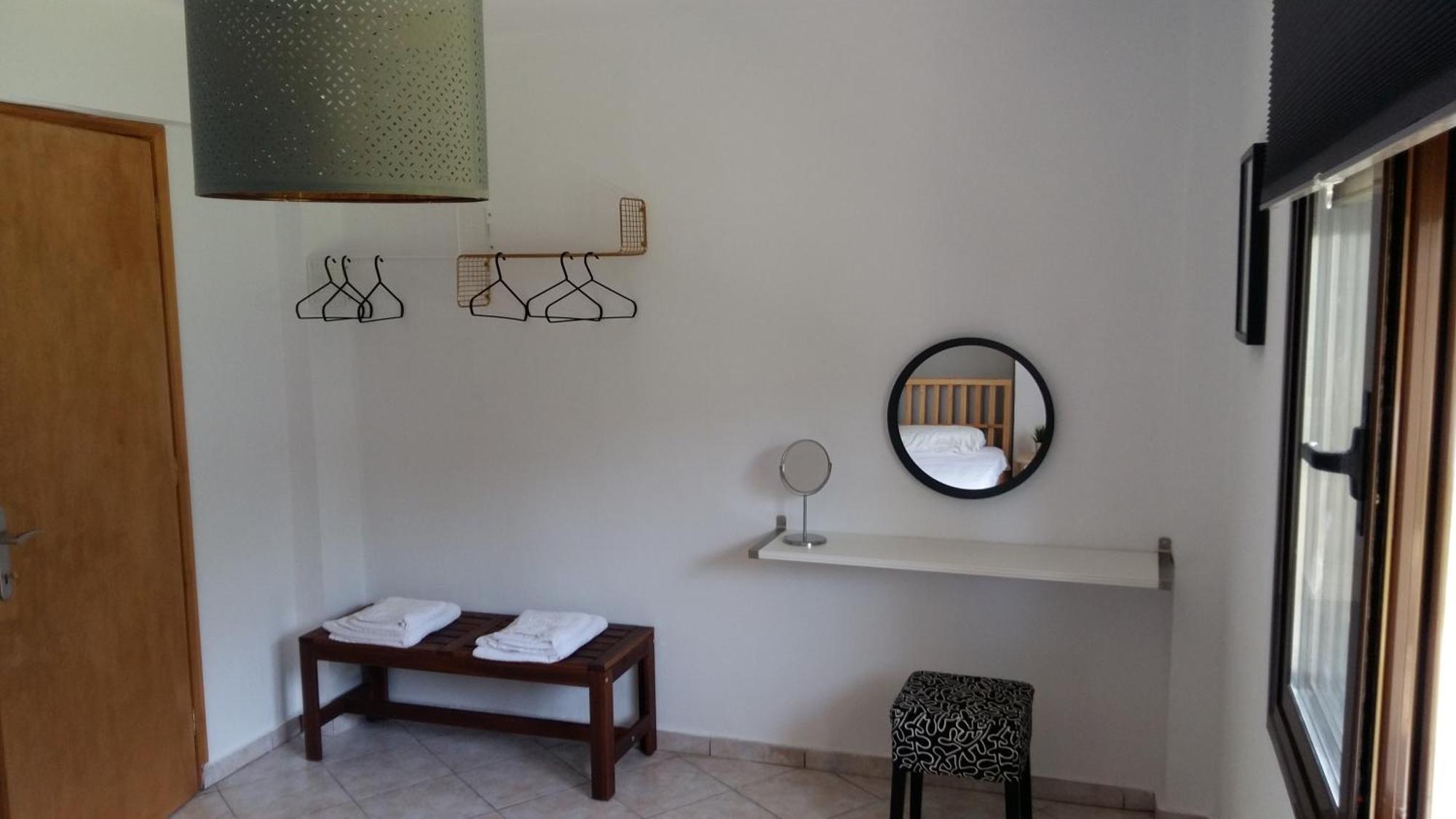 Simplicity At Iris Accommodation Psakoudia Exteriör bild